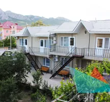 Гостевой дом 'Елена' в Коктебеле