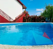 Отель 'Лето' в Голубицкой