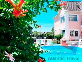 Вилла 'Нимфей' в Приморском