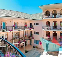 Отель 'Приват' в Судаке